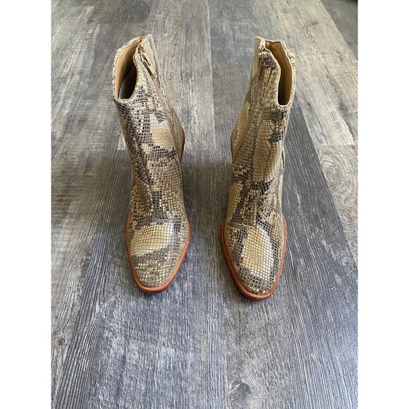 Free People Boots EU Size 37 US 6.5 Barclay Leather Snake Western Ankle Booties - Picture 2 of 13